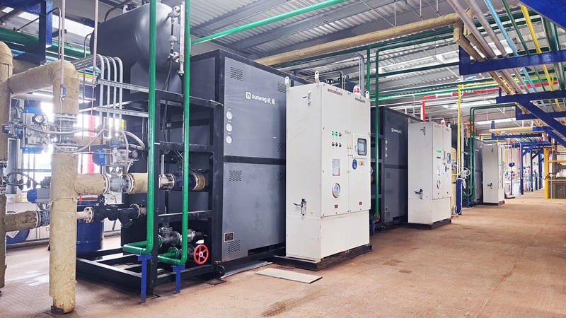 防爆有机热载体锅炉正压柜通什么气体？