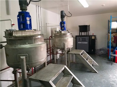 温度控制在化工反应釜中的作用是什么？「欧能机械」